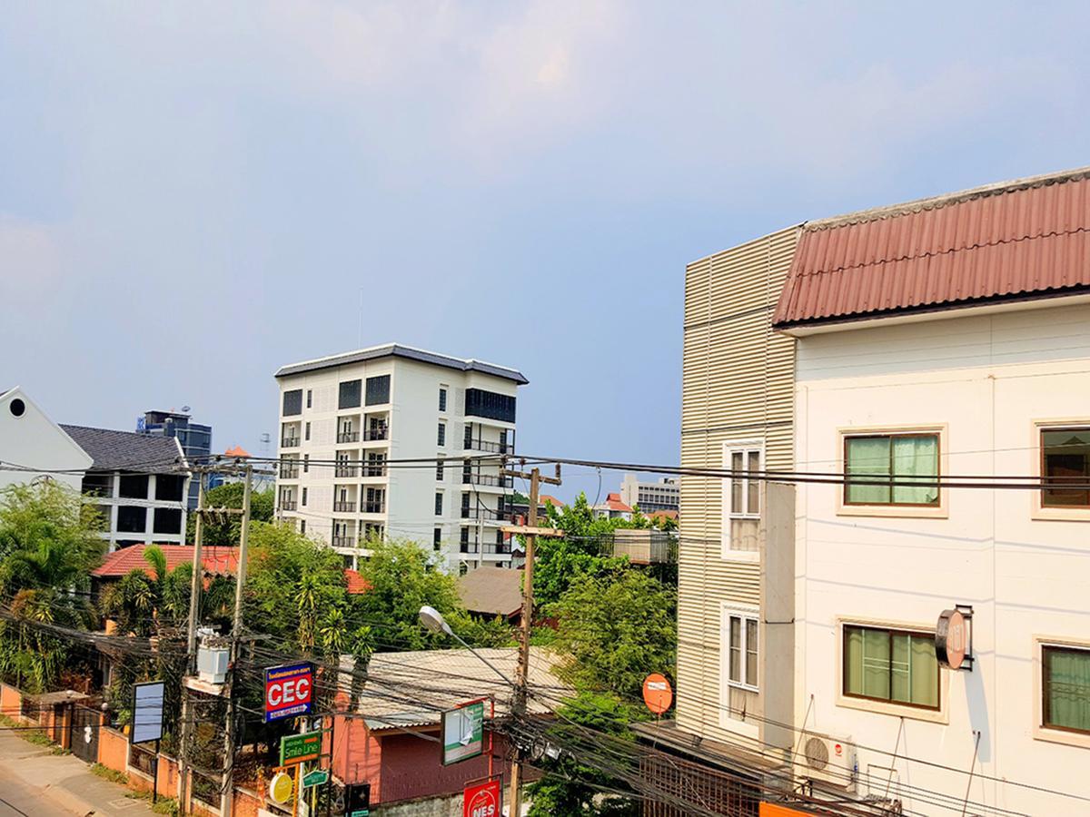 The Sun Hostel Chiang Mai Bagian luar foto