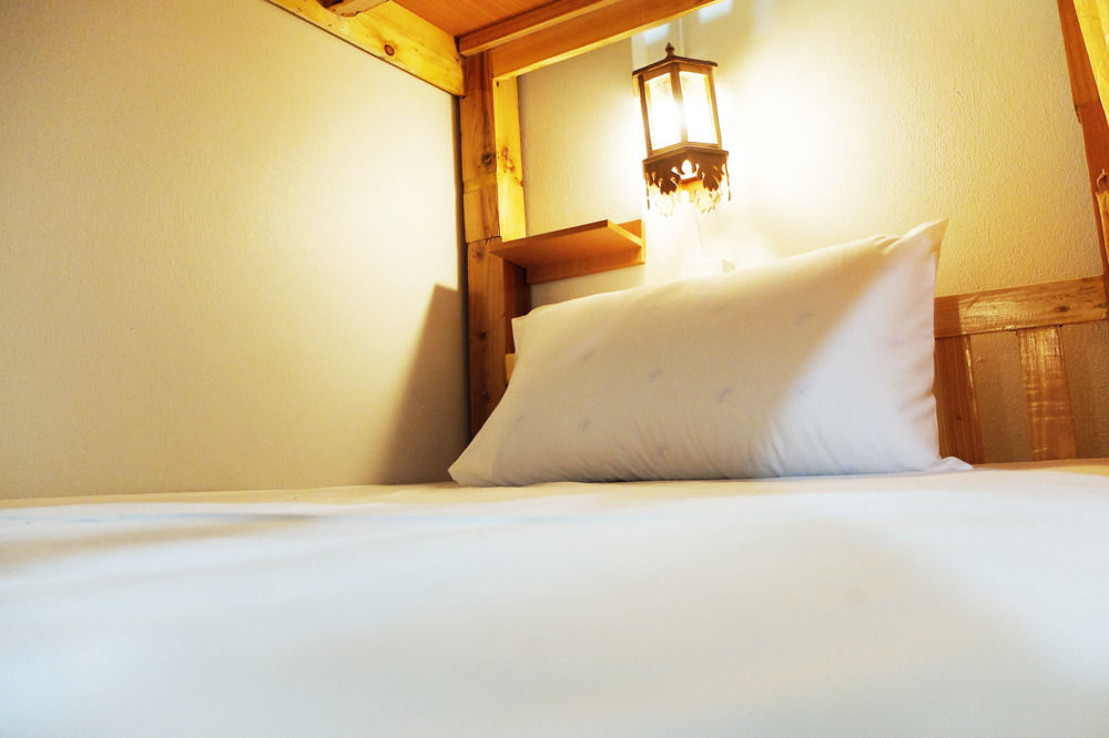 The Sun Hostel Chiang Mai Bagian luar foto