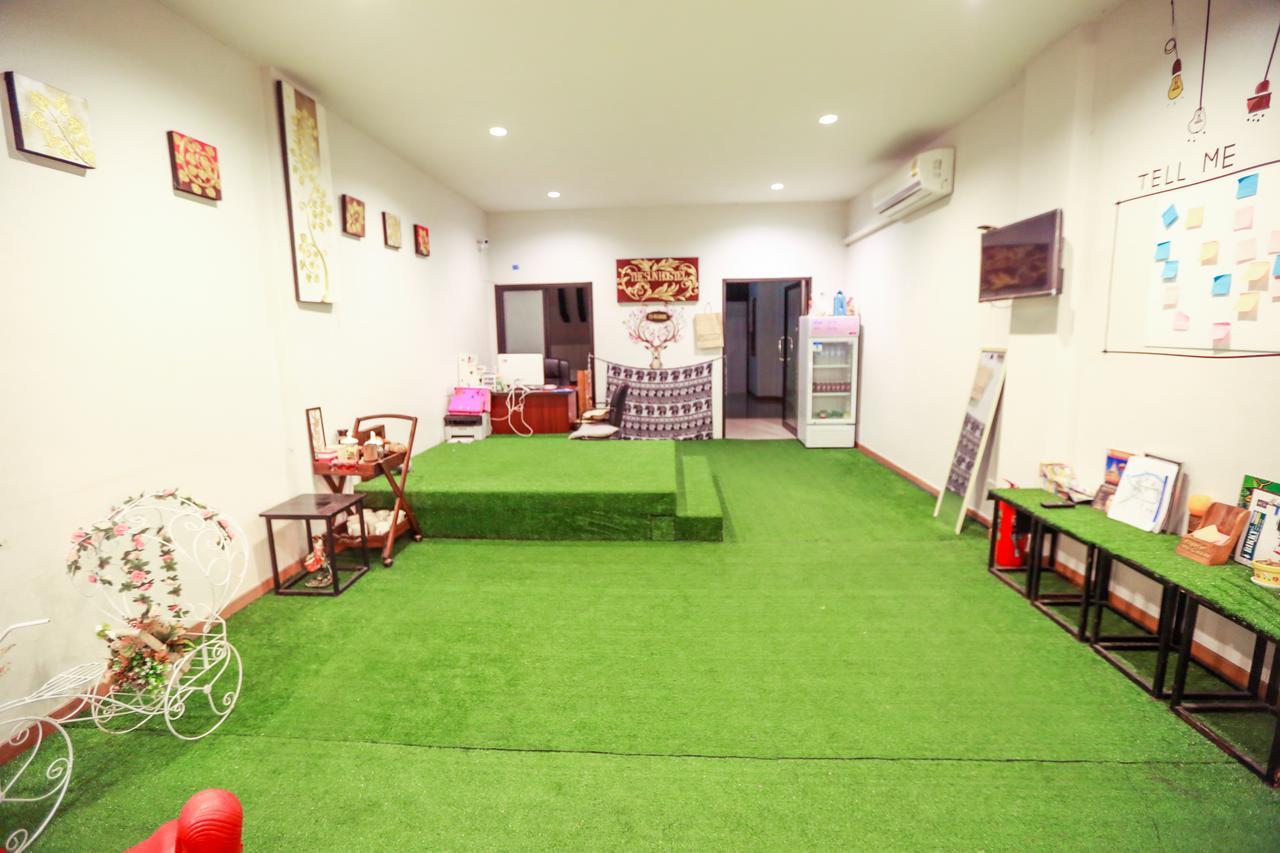 The Sun Hostel Chiang Mai Bagian luar foto